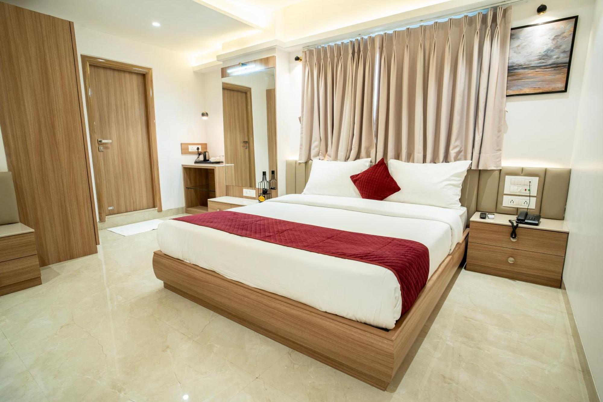 Hotel The Grand Murli Surat Ngoại thất bức ảnh