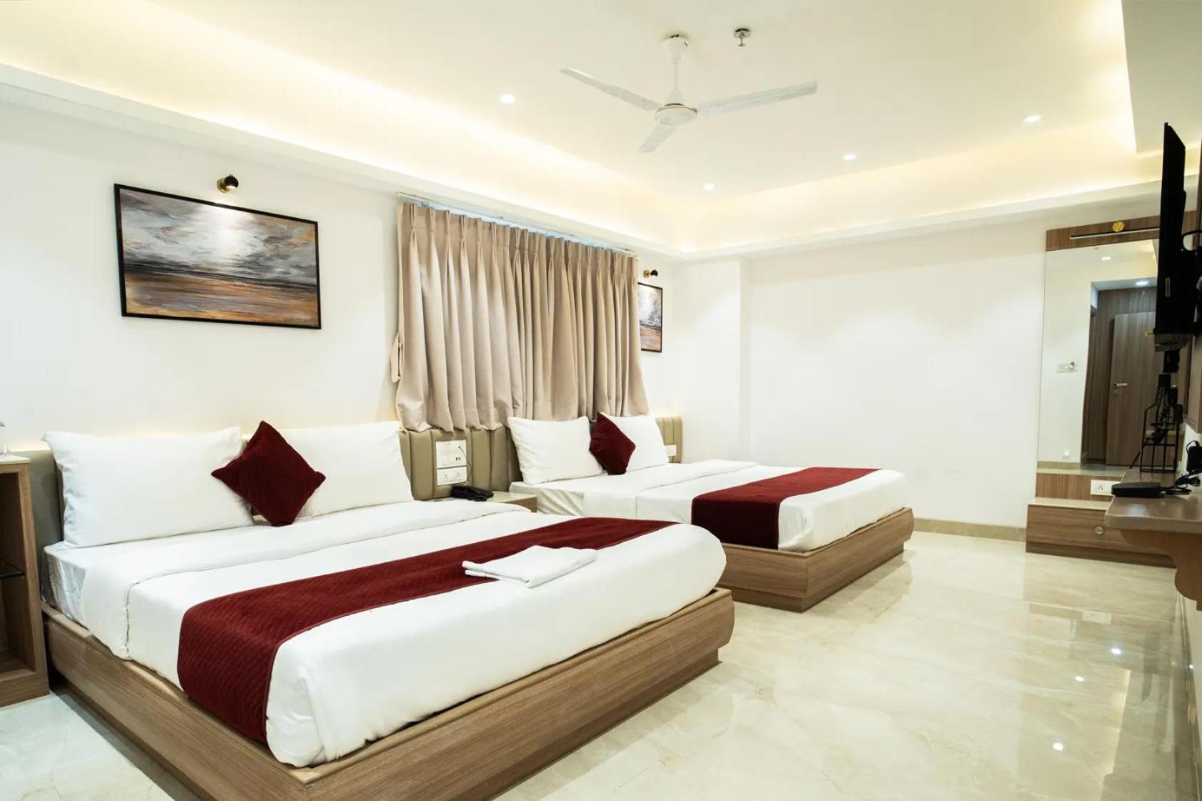 Hotel The Grand Murli Surat Ngoại thất bức ảnh